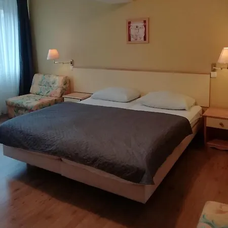 Landgasthof Alte Burgschanke Hotel Gelnhausen